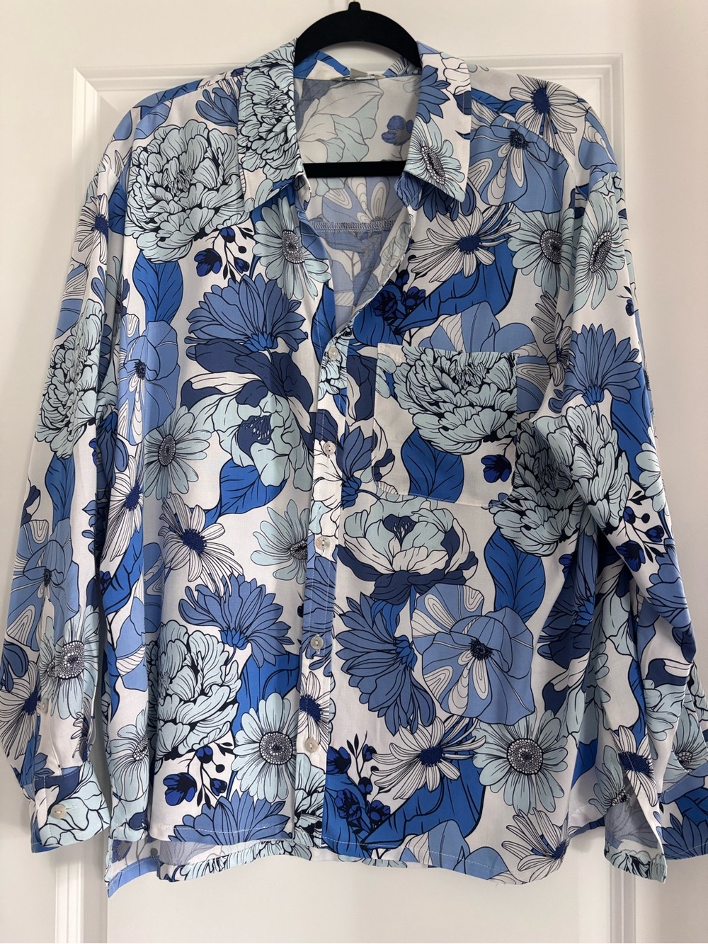 Versona Blue and White Floral Button-Down Shirt